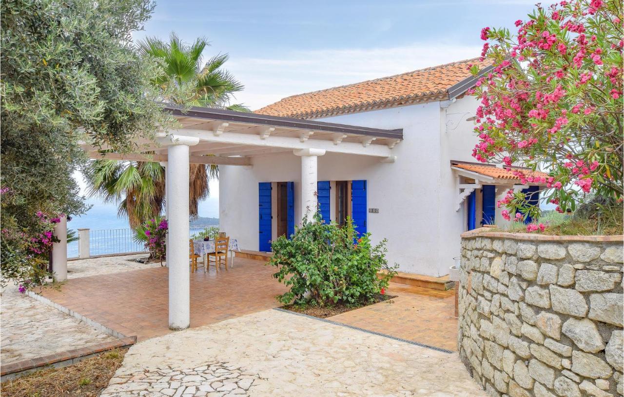 Casa Celestina Villa Diamante Bagian luar foto